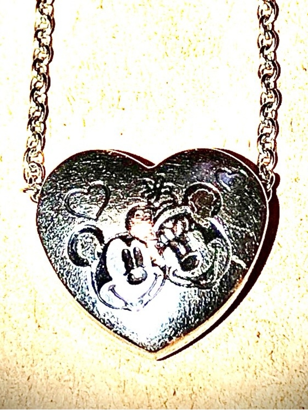 Disney Mickey & Minnie silver heart necklace BMine